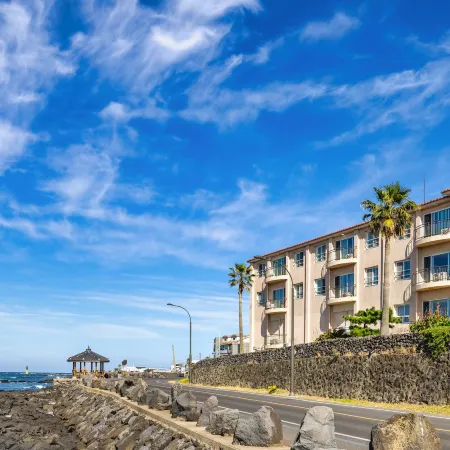 Kensington Resort Jeju Hanlim Отели рядом с достопримечательностью «Парк Халлим»
