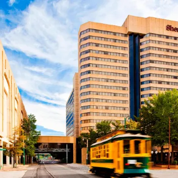 Memphis Riverline Hotel