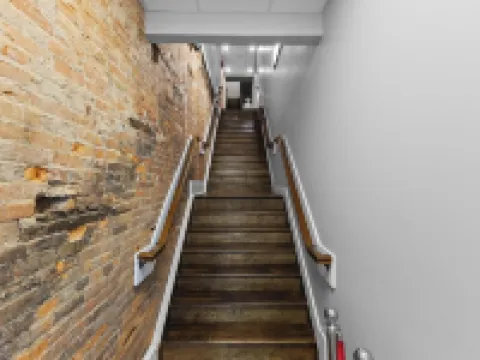 Luxury Downtown Apartment• Walk Everywhere • Fast WiFi • Sleeps 8 Hotéis em Delaware