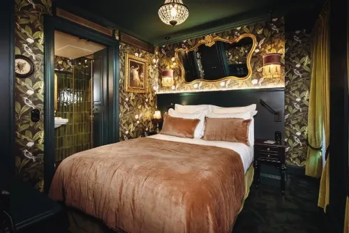 Madame C - Hôtel Particulier