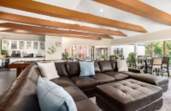 Landing Apartments Near AT&T Stadium & Six Flags