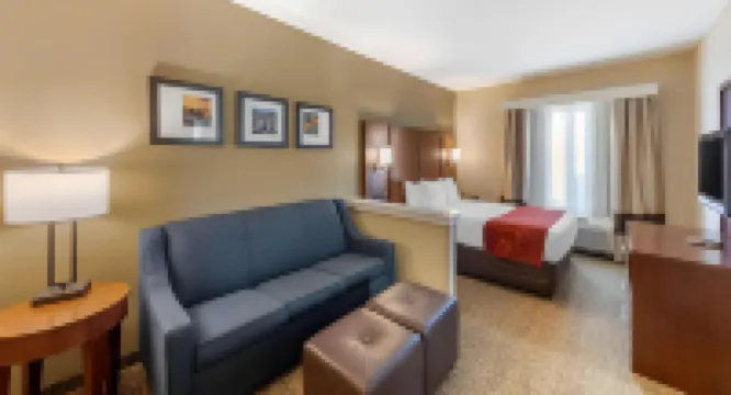 Comfort Suites Barstow Near I-15