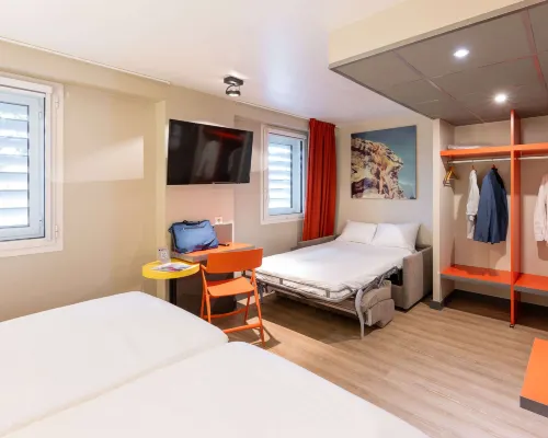 Ibis Styles Lyon Confluence Các khách sạn gần Bến thuyền Confluence
