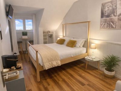 Naval Guest House