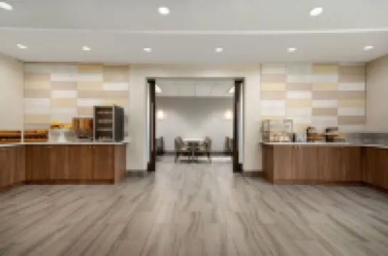 La Quinta Inn by Wyndham Vancouver Airport