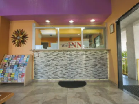 Welcome Inn Corona Hotels in Corona