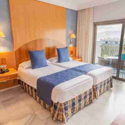 R2 Hotel Pajara Beach Rooms
