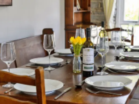 5 Bedroom Holiday Home in Dinas Mawddwy, No Deposit Hotels in Machynlleth