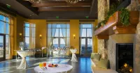 The Edgewater - breakfast
