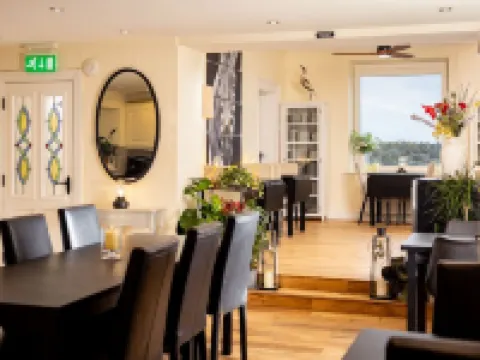 Manse on the Beach Hotels in Newtownards