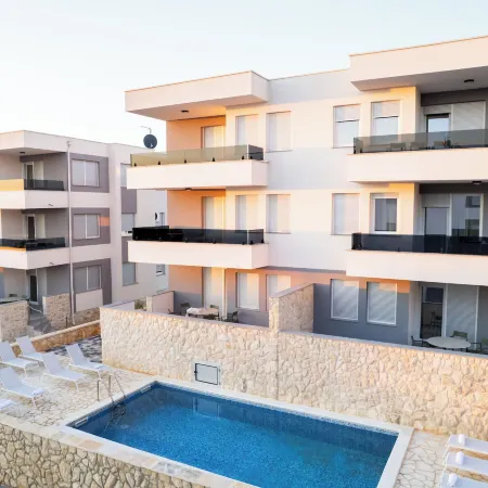 Meridian Pool Residences