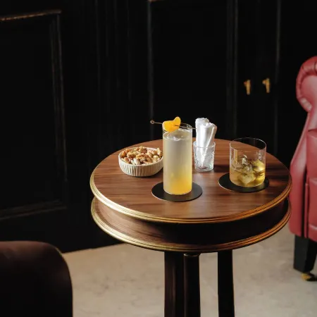 MYTHIC SANA Downtown Suites