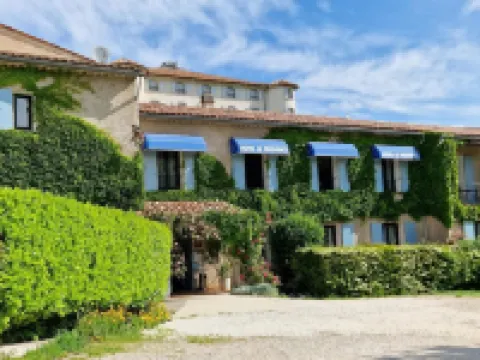 Hotel le Provence - Restaurant le Styx Hotels in Alpes-de-Haute-Provence