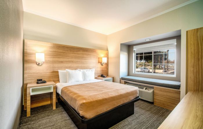 Baymont by Wyndham Chandler I-10