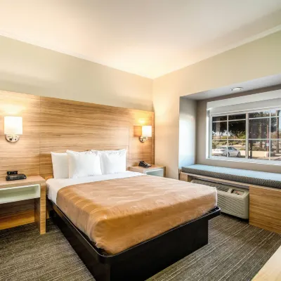 Baymont by Wyndham Chandler I-10 Hotels near Ahwatukee Foothills