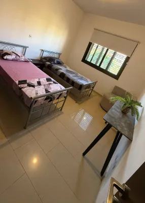 Aphrodite Gardens Modern Apartment