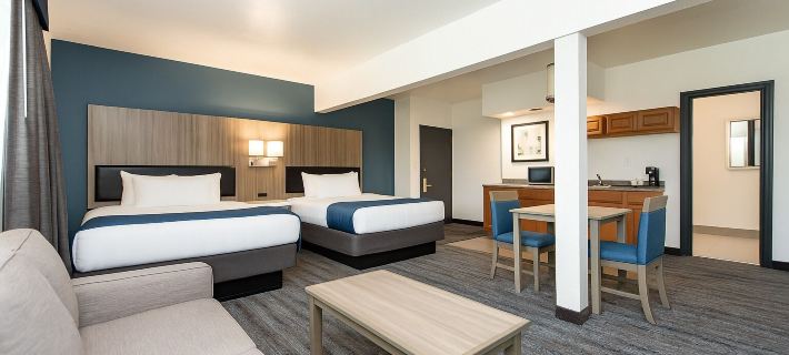 Oyster Bay Inn & Suites Hotele w: Kitsap County