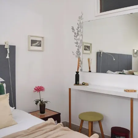 Comfortable, sunny & cozy near the beach and close to Lisbon