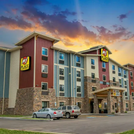 My Place Hotel-Marquette, MI