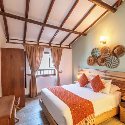Sie Casa Hotel Hotels near Old Town