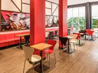ibis Blumenau - breakfast