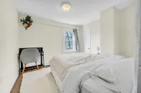 Private Apartment Near Yale