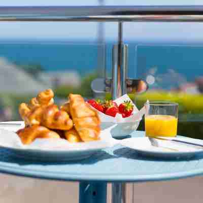 Skysail Dining/Meeting Rooms