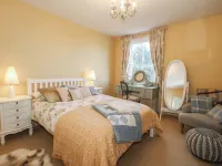 10 Upper Linney Hotels in Ludlow
