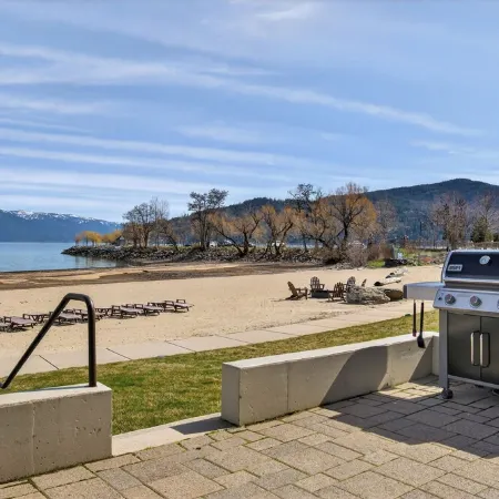 Quiet Modern Charm~ Boat Slip