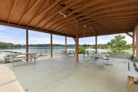 Wonderland Cove by Jackson Mountain Rentals - Chalets