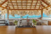 Santo Domingo Bay Convention Resort & Casino - bars