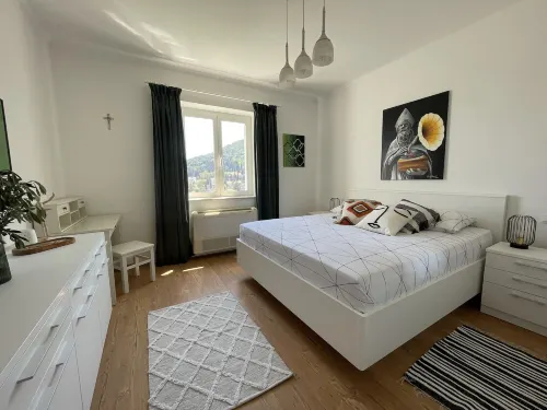 Dubrovnik Apartment with Private Terrace