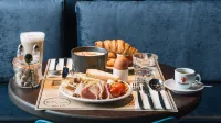 Ruby Molly Hotel Dublin by IHG - breakfast