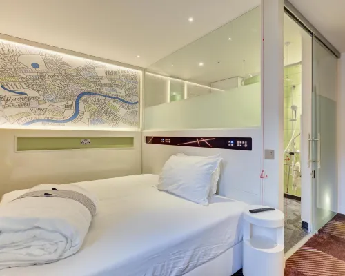 hub by Premier Inn London West Brompton Hotel Kamar Photos