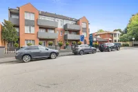 MainStay Suites Kew - Parking