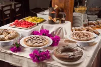 LH Hotel la Funtana - breakfast