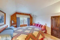 Historic Alexandria Home w/ Private Yard! - parking