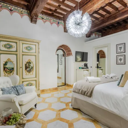 Lucca Heritage Retreat