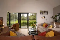 Beautiful Luxury one bedroom retreat in Far Sawrey - Homestays
