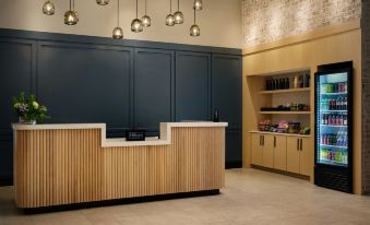 Tempo by Hilton Savannah Historic District