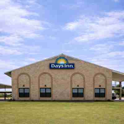 Days Inn by Wyndham Canton Hotel Exterior