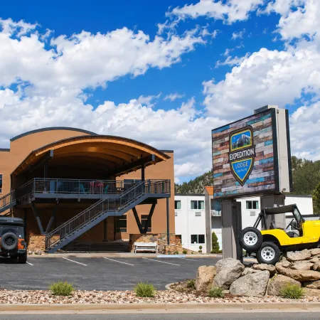 Expedition Lodge Estes Park at Rocky Mtn National Park