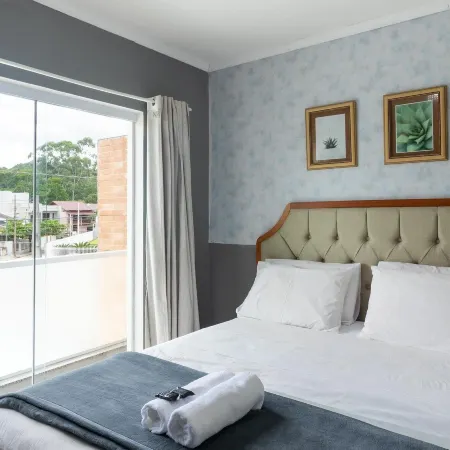 3-br House, 650m fr the Mall, Blumenau Ncs0003