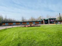 Silver Sands Hotel RV Park - 2-Star