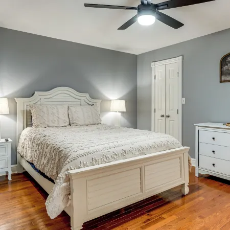 Great for Groups! Corinth Gem w/ Game Room & Pool
