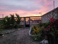 Hermosa Casa con salida al mar - Alojamientos