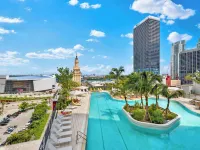 Natiivo Building - Walkable to South Beach - We Host Hotels near MiamiCentral