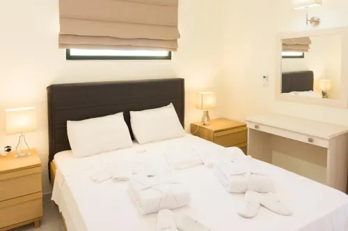 Asteri Brown Suite - Rethymno Radiant Escape - 民宿
