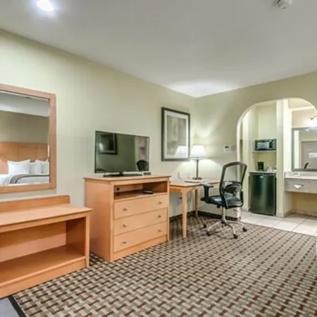 Days Inn by Wyndham Lubbock South
