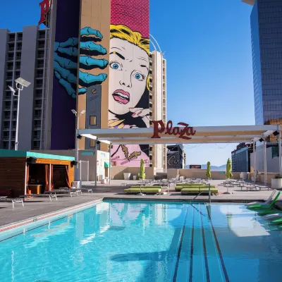 廣場酒店& 鄰近佛蒙街體驗（Fremont Street Experience）的酒店